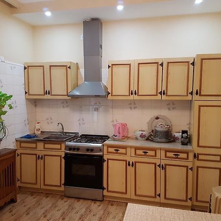 דירות קוטאיסי House #1 מראה חיצוני תמונה