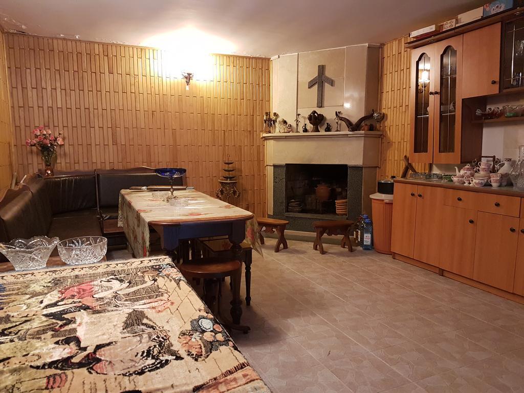 דירות קוטאיסי House #1 מראה חיצוני תמונה
