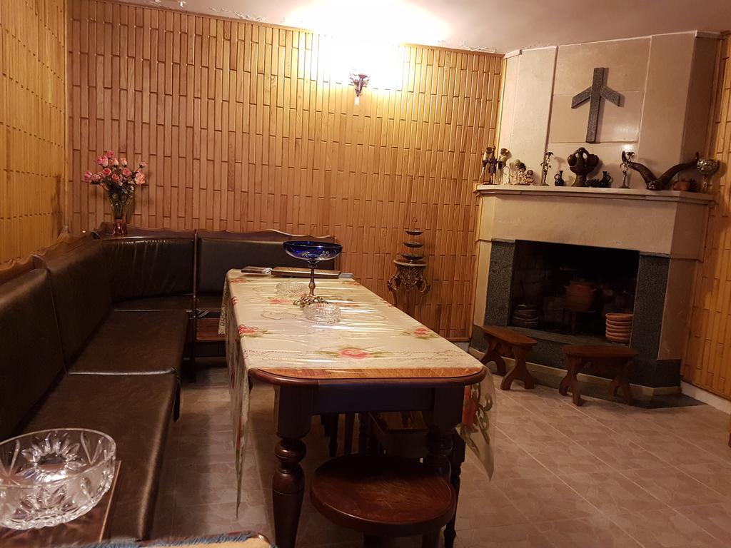 דירות קוטאיסי House #1 מראה חיצוני תמונה